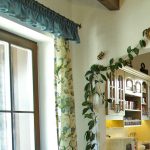 Budai Katalin drapéria oldalt