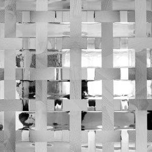 tükrös műbőrből készült alkotás - robitz anikó műtárgy