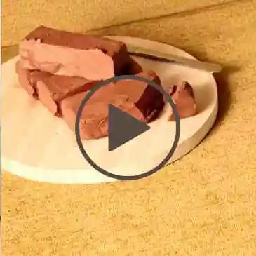 sárfolt aquaclean anyagból - tisztítás tiszta vízzel - video
