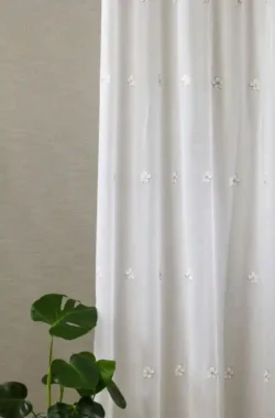 Szumida fényáteresztő függöny elefántcsont