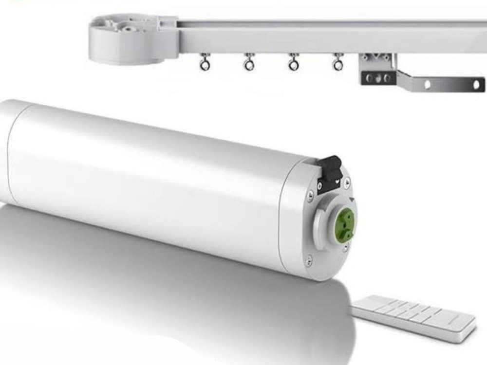 Classic motoros karnis motorral és távirányítóval