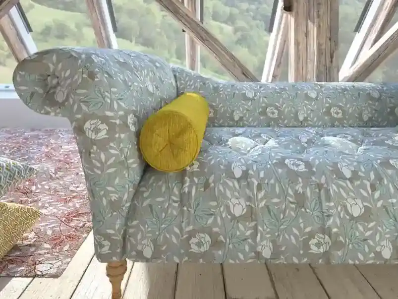 Mimosa bútorszövet enterior